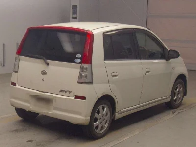 Daihatsu Mira Avy