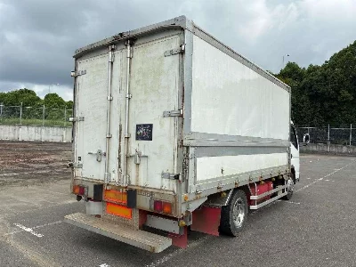Mitsubishi Fuso Canter