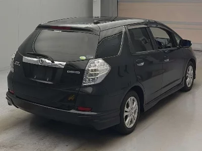Honda FIT SHUTTLE HYBRID