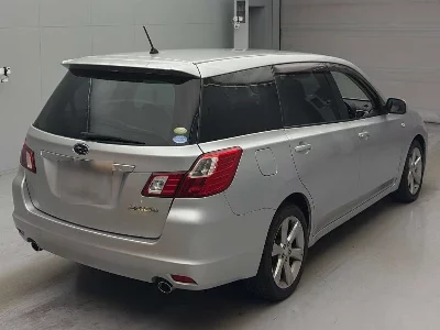 Subaru Exiga