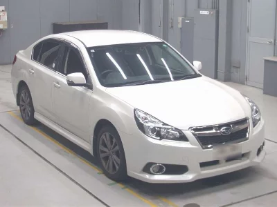 Subaru Legacy B4
