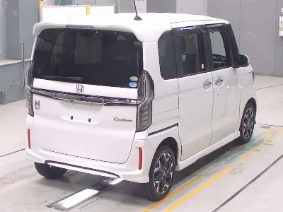 Honda N BOX CUSTOM