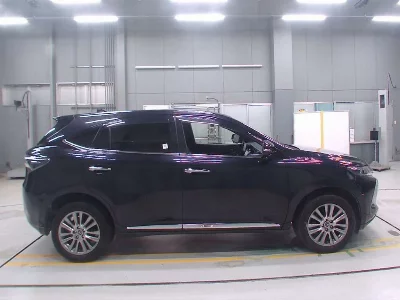 Toyota HARRIER HYBRID