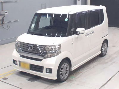 Honda N BOX CUSTOM