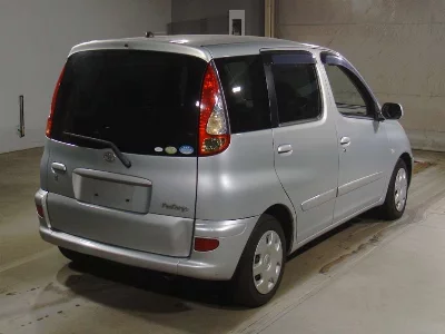 Toyota FUN CARGO