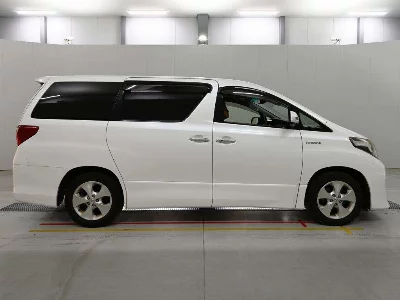Toyota ALPHARD HYBRID