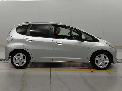 Honda FIT HYBRID