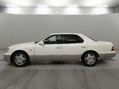Toyota Celsior