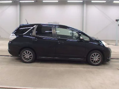 Honda FIT SHUTTLE HYBRID