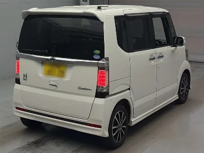 Honda N BOX CUSTOM