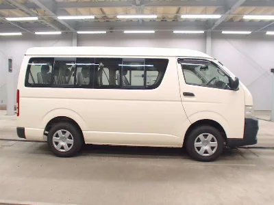 Toyota HIACE WAGON