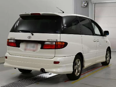Toyota ESTIMA L