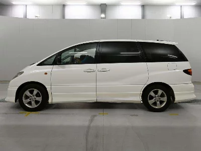 Toyota ESTIMA L