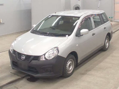 Nissan AD
