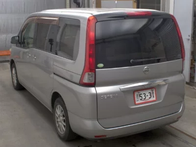 NISSAN SERENA
