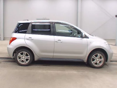 Toyota Ist