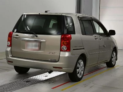 Toyota Raum