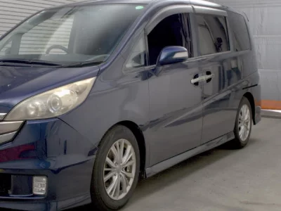 Honda STEPWGN SPADA