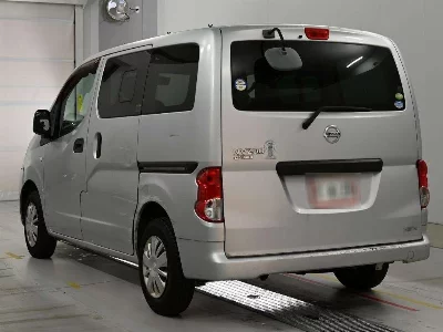 Nissan NV200 VANETTE VAN