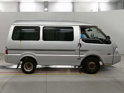 Mazda Bongo Van