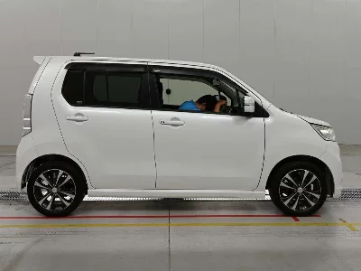 Suzuki WAGON R STINGRAY
