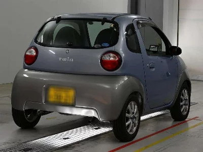 Suzuki Twin