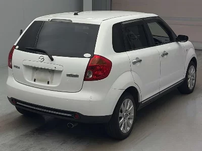 Mazda Verisa