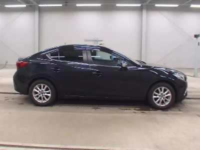 Mazda AXELA HYBRID
