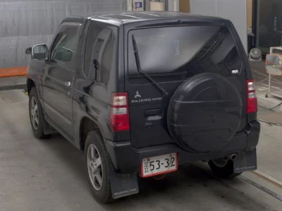 Mitsubishi Pajero Mini