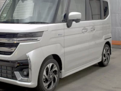 Suzuki Spacia