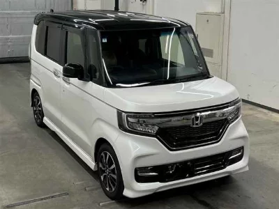Honda N BOX CUSTOM