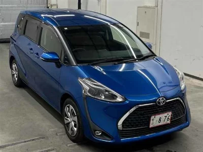 Toyota Sienta