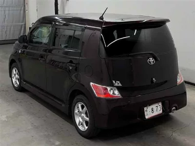 Toyota bB