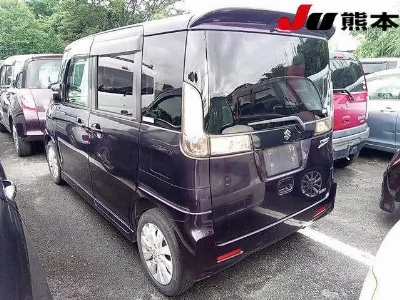 Suzuki Spacia