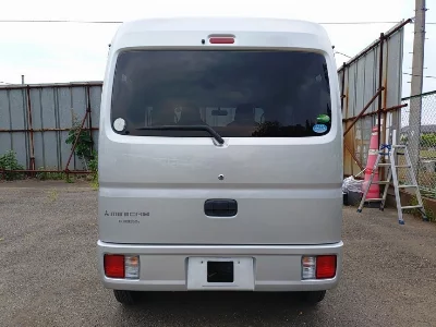 Mitsubishi Minicab
