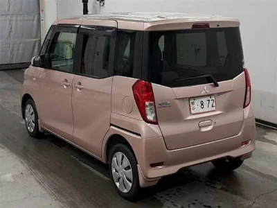 Mitsubishi EK X SPACE