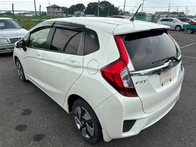 Honda FIT HYBRID