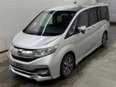 Honda STEPWGN SPADA