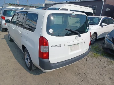 Mazda Familia
