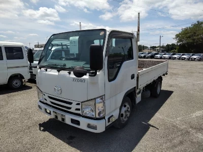 Mazda Titan