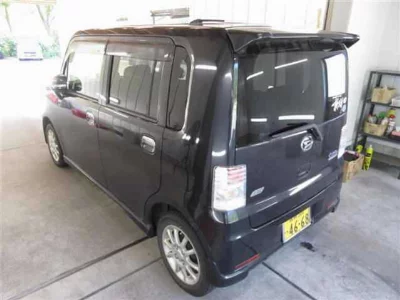 Daihatsu MOVE CONTE