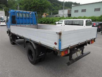Mitsubishi Fuso Canter