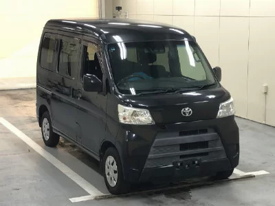 Toyota Pixis Van