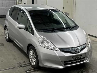 Honda FIT HYBRID