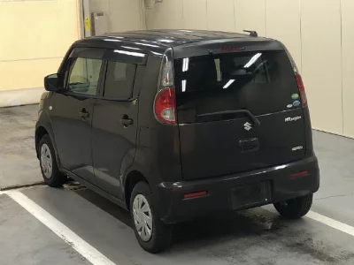 Suzuki MRWAGON