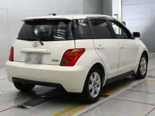 Toyota Ist