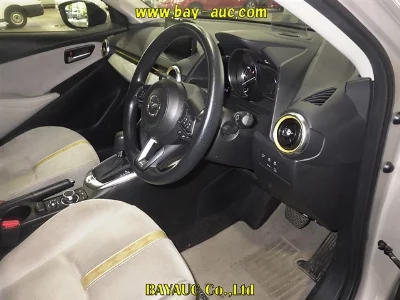 Mazda Mazda2