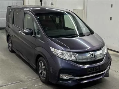 Honda STEPWGN SPADA