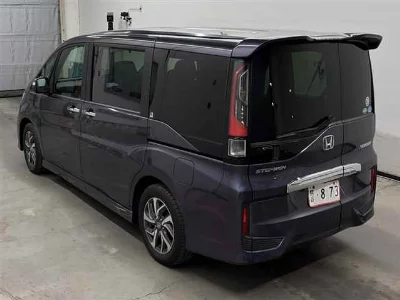 Honda STEPWGN SPADA