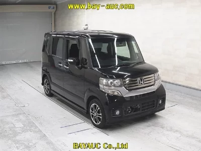 Honda N BOX CUSTOM